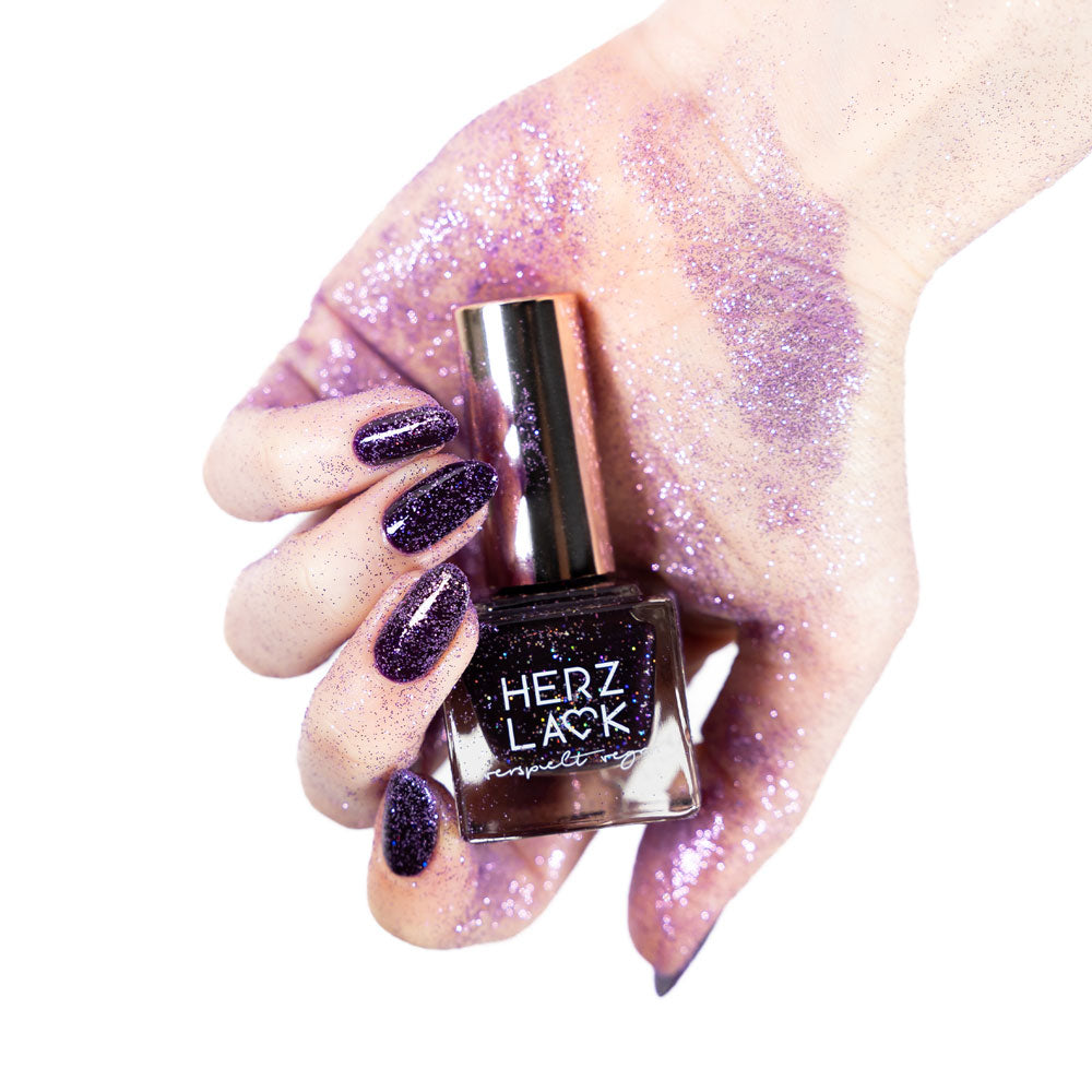 herzlack-sternengalaxie-veganer-glitzer-nagellack-lila-11ml image 7