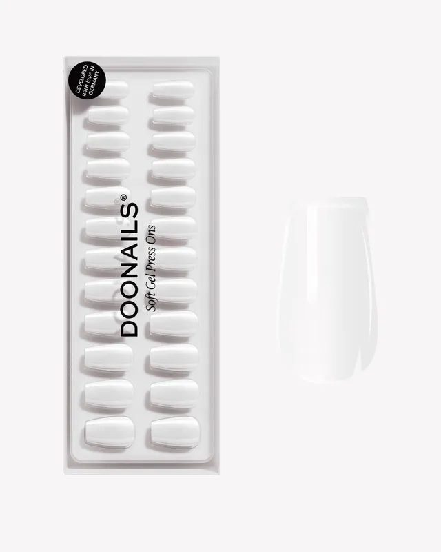 doonails-snow-white-short-coffin-soft-gel-press-ons-wei image 1