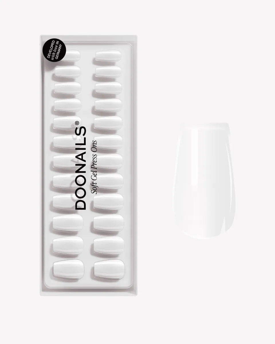 doonails-snow-white-short-coffin-soft-gel-press-ons-wei image 1