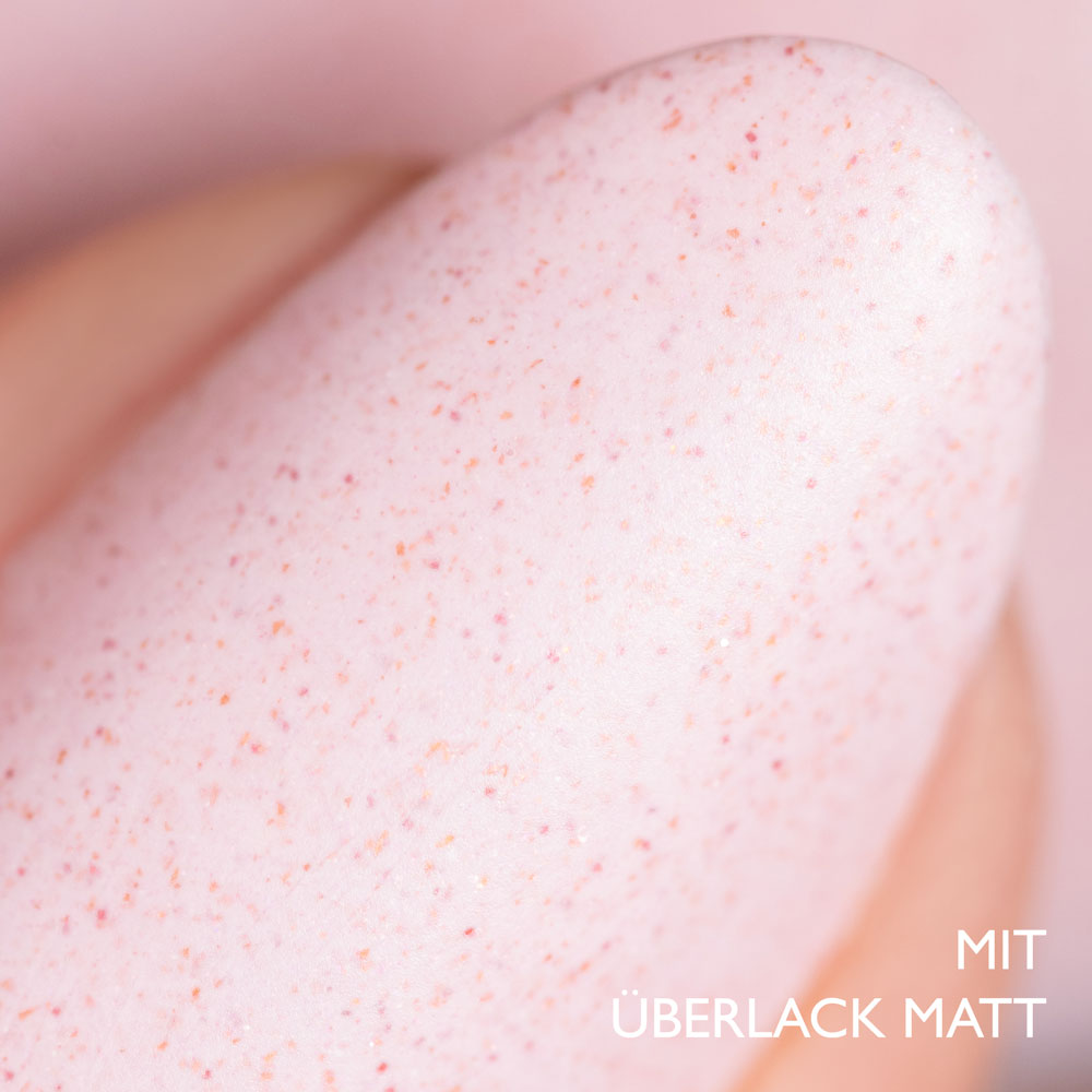 herzlack-erdbeershake-veganer-nagellack-rosa-schimmer-11ml-s-e-liebe image 5