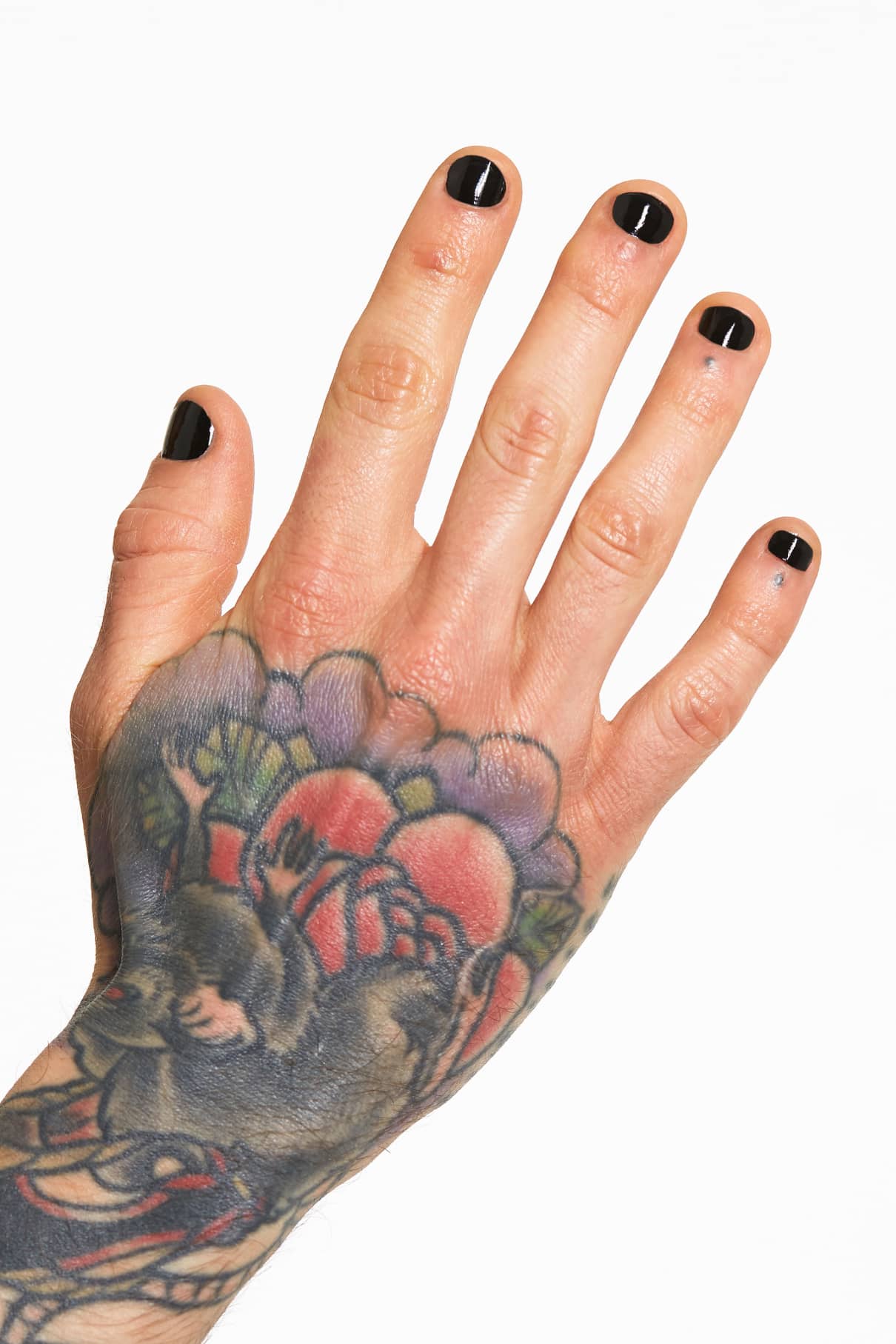gitti-no-135-plant-based-nagellack-tief-schwarz image 6