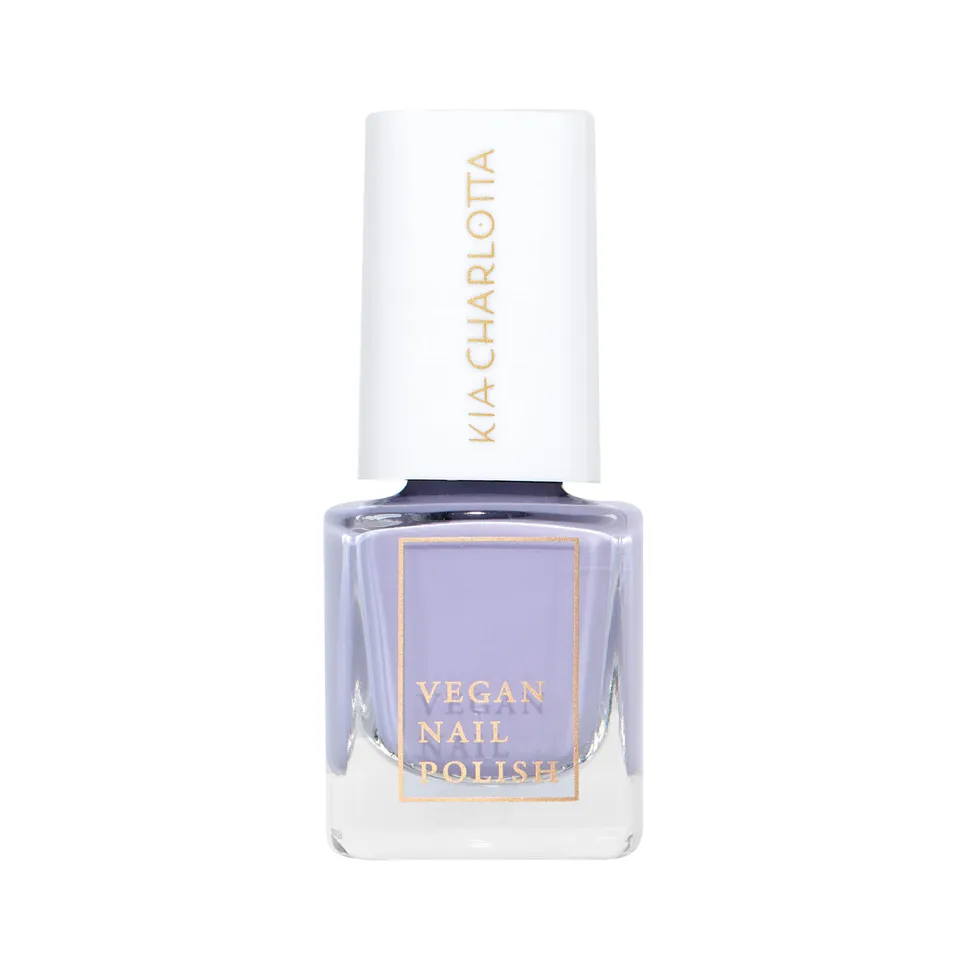 kia-charlotta-veganer-nagellack-lavender-pastelllila image 1