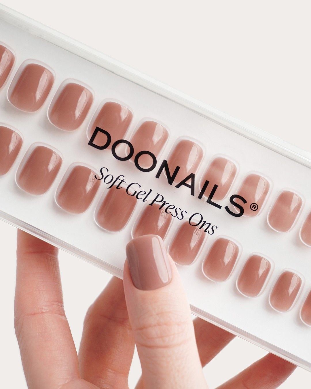 doonails-espresso-extra-short-square-soft-gel-press-ons-hellbraun image 6