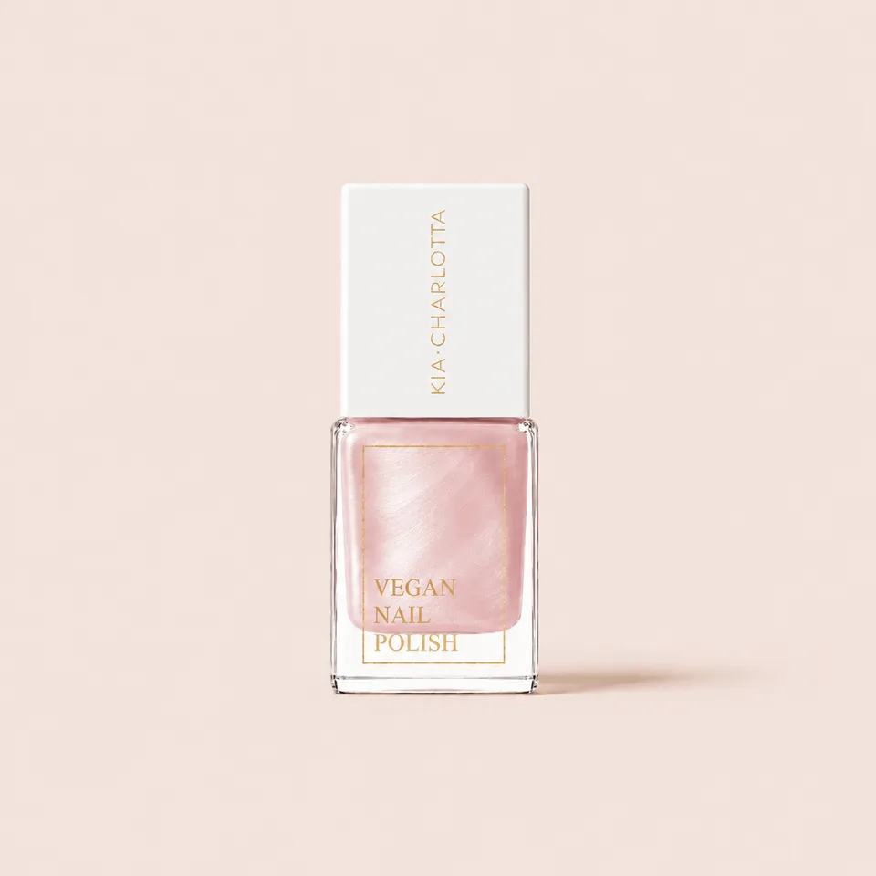 kia-charlotta-receive-veganer-nagellack-metallic-perlenpink image 1