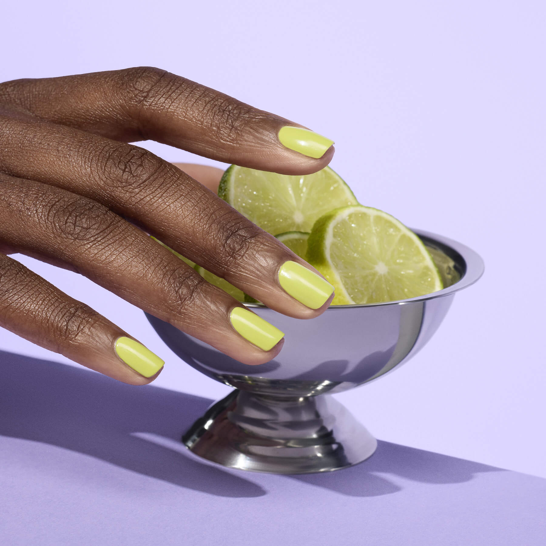 manucurist-green-nagellack-lime-anisgr-n-mit-gelb-untert-nen image 2