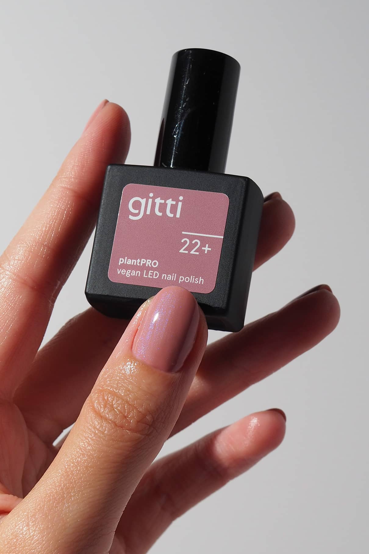 gitti-no-22-plantpro-gel-nail-polish-mauve-mit-blauschimmer image 5