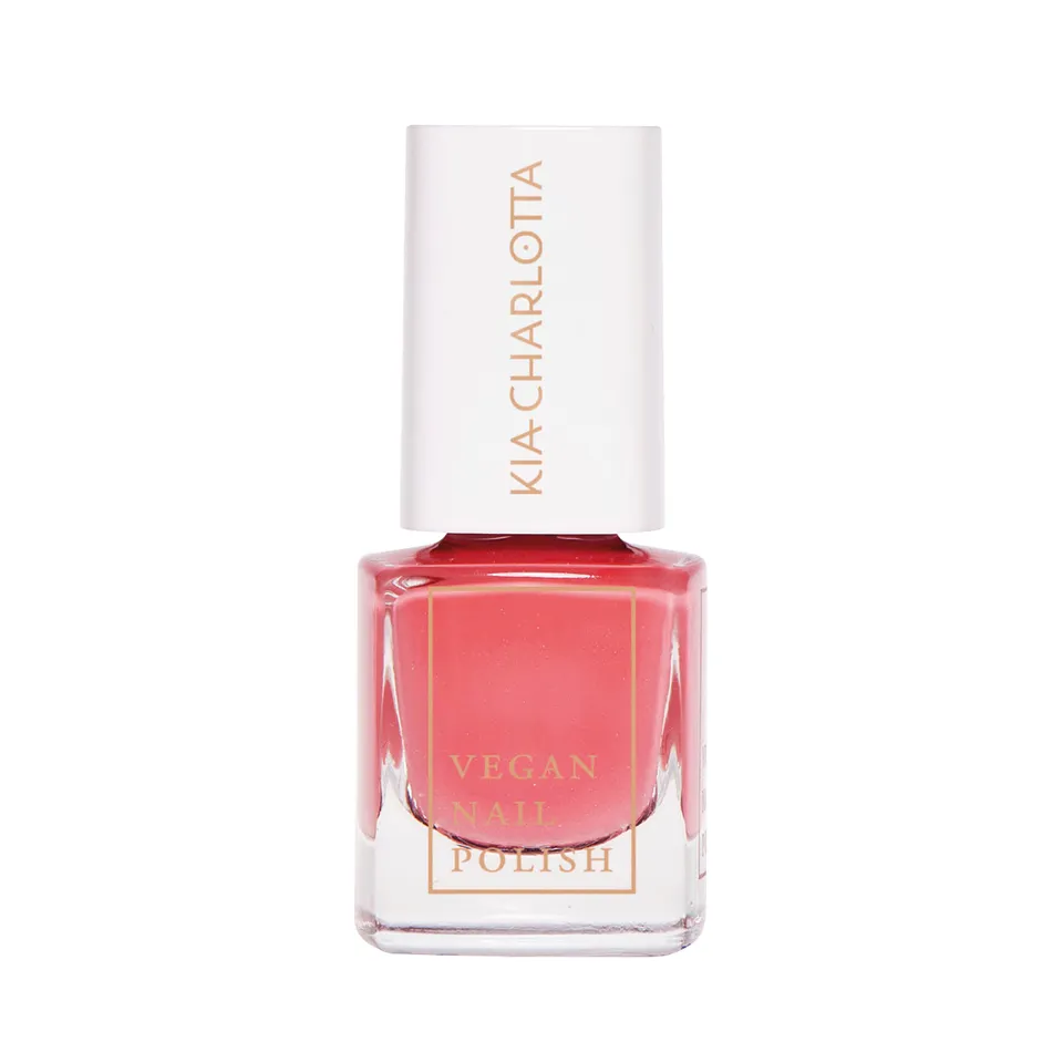 kia-charlotta-pj-s-all-day-veganer-nagellack-lila-amaranth image 1