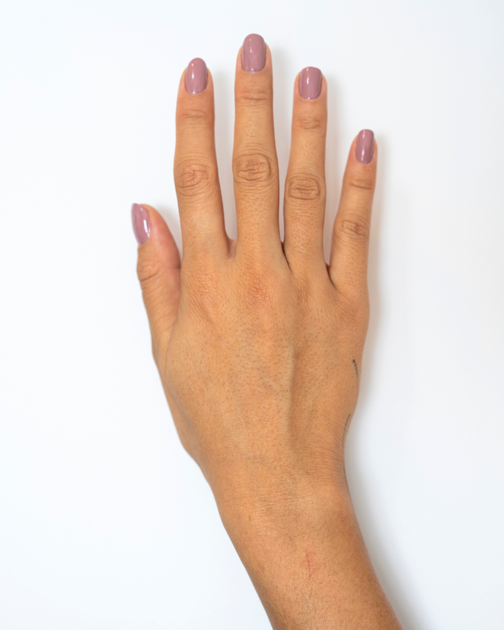 kia-charlotta-nagellack-blush-zartes-rosenholz-matt image 3