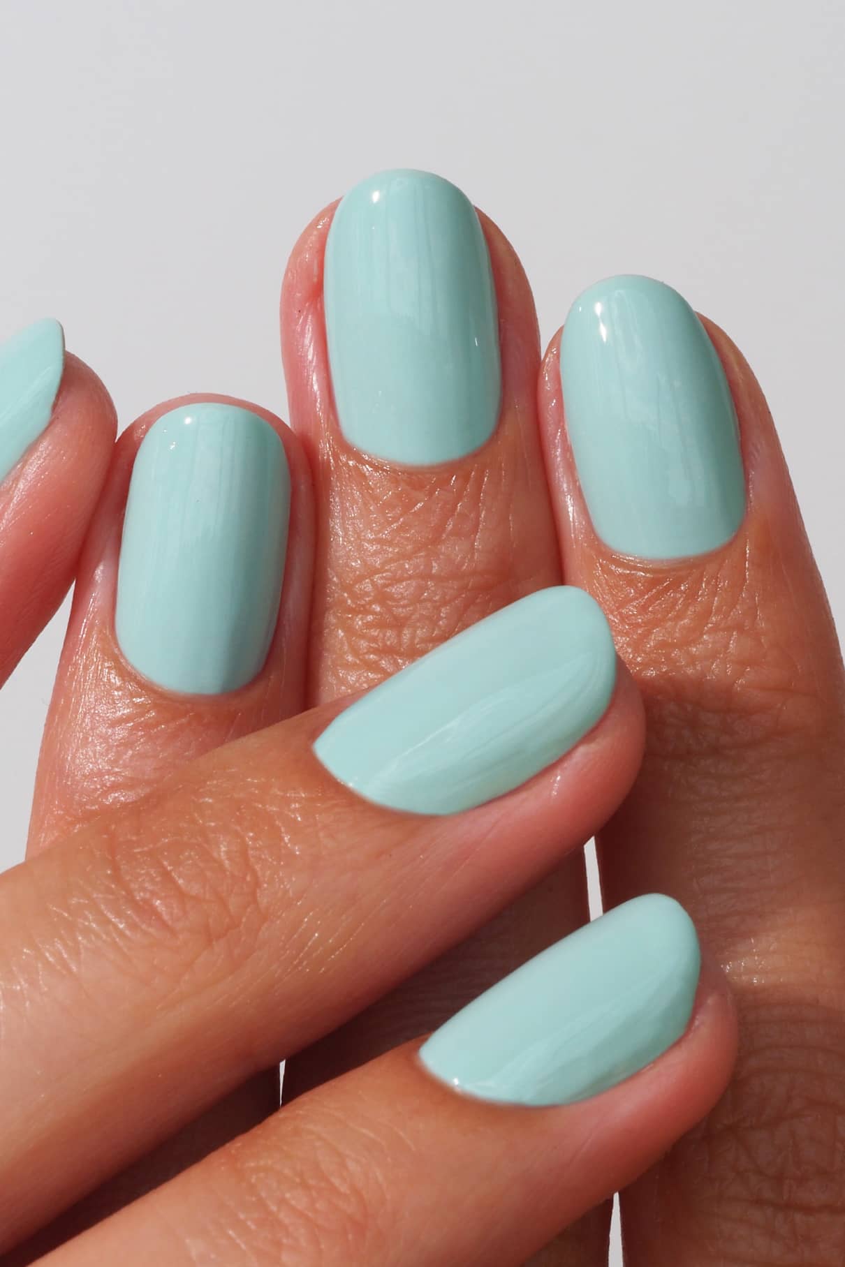 gitti-no-037-nagellack-strahlendes-blau-k-hler-unterton image 3