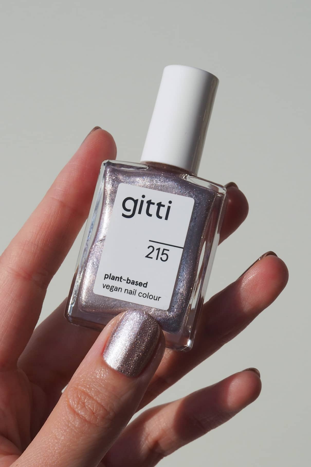 gitti-no-215-plant-based-nagellack-schimmer-rosa image 5