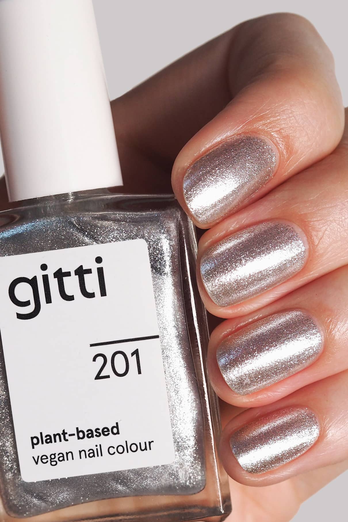 gitti-no-201-plant-based-nagellack-k-hles-silber-glitter image 2