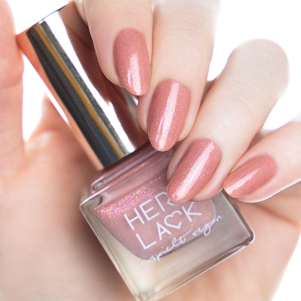 herzlack-wilde-malve-veganer-nagellack-11-ml-nude-mauve-duochrome image 2