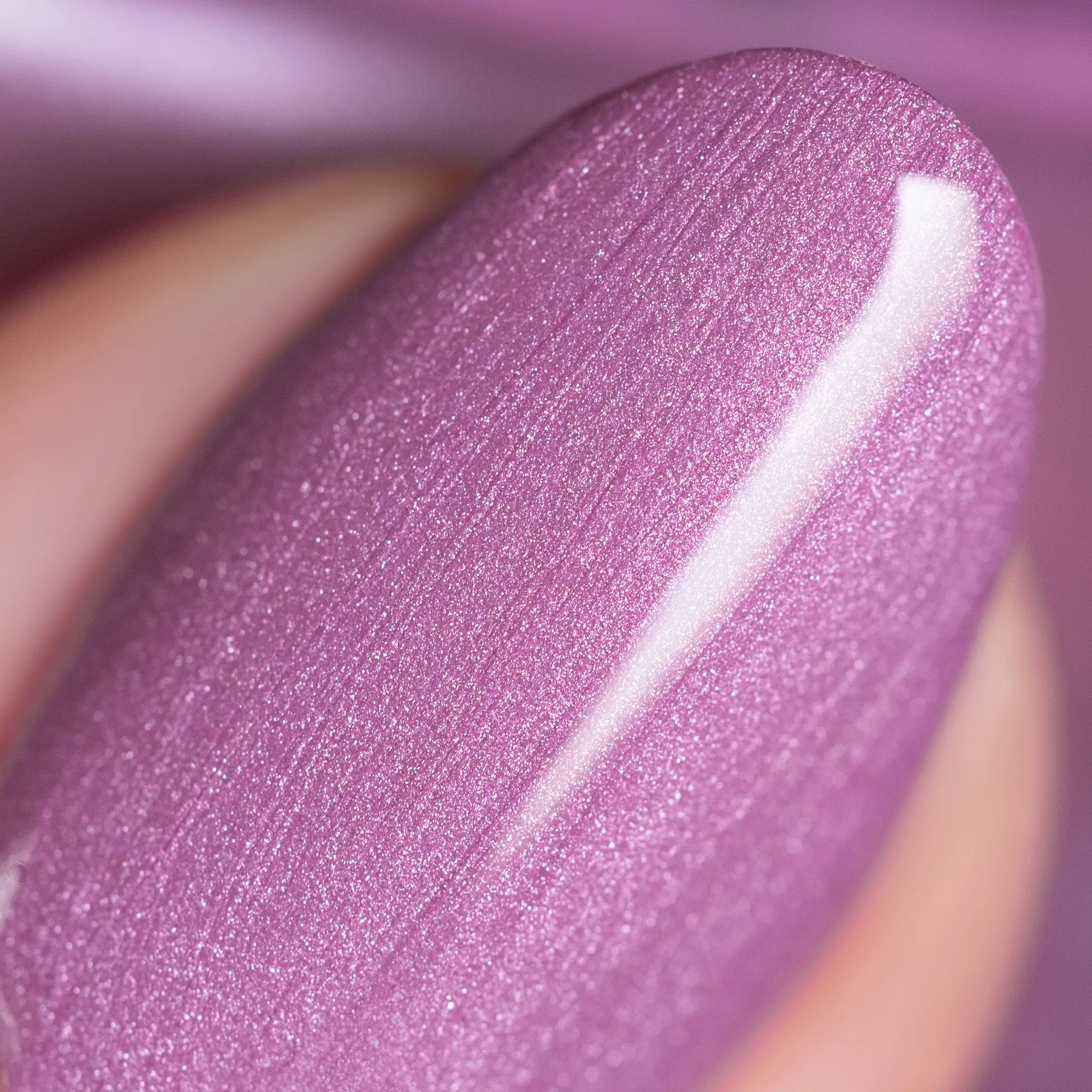 herzlack-frosty-rose-chrome-couture-veganer-metallic-nagellack-11-ml image 4