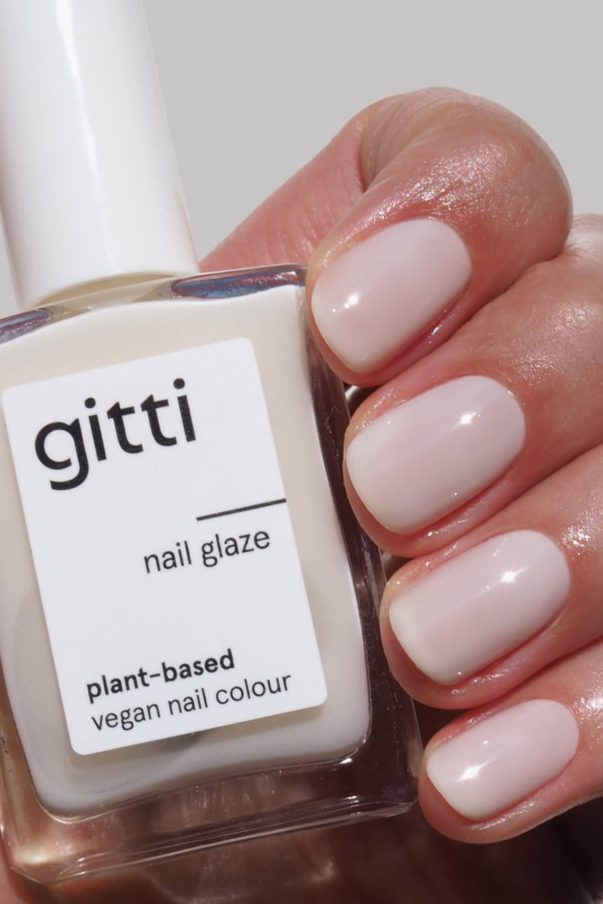gitti-nail-glaze-care-infused-nagelfarbe-mit-glaze-finish image 2