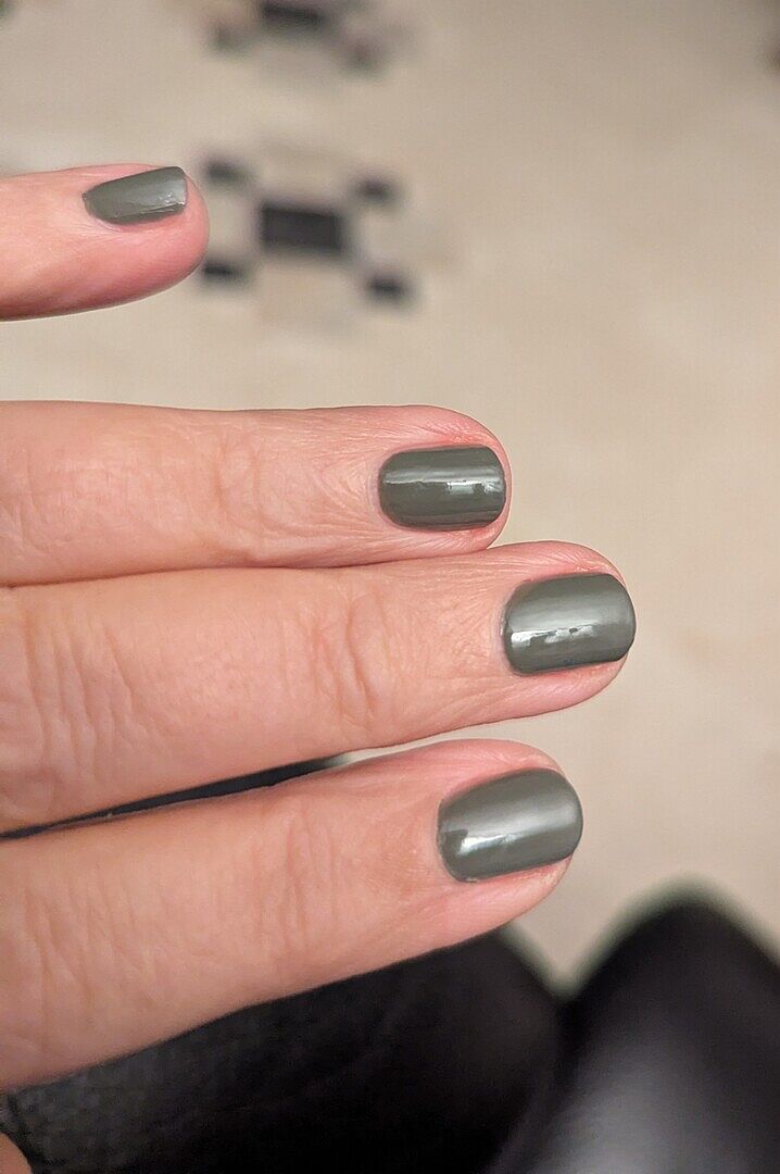 Farbe top, Halt okay