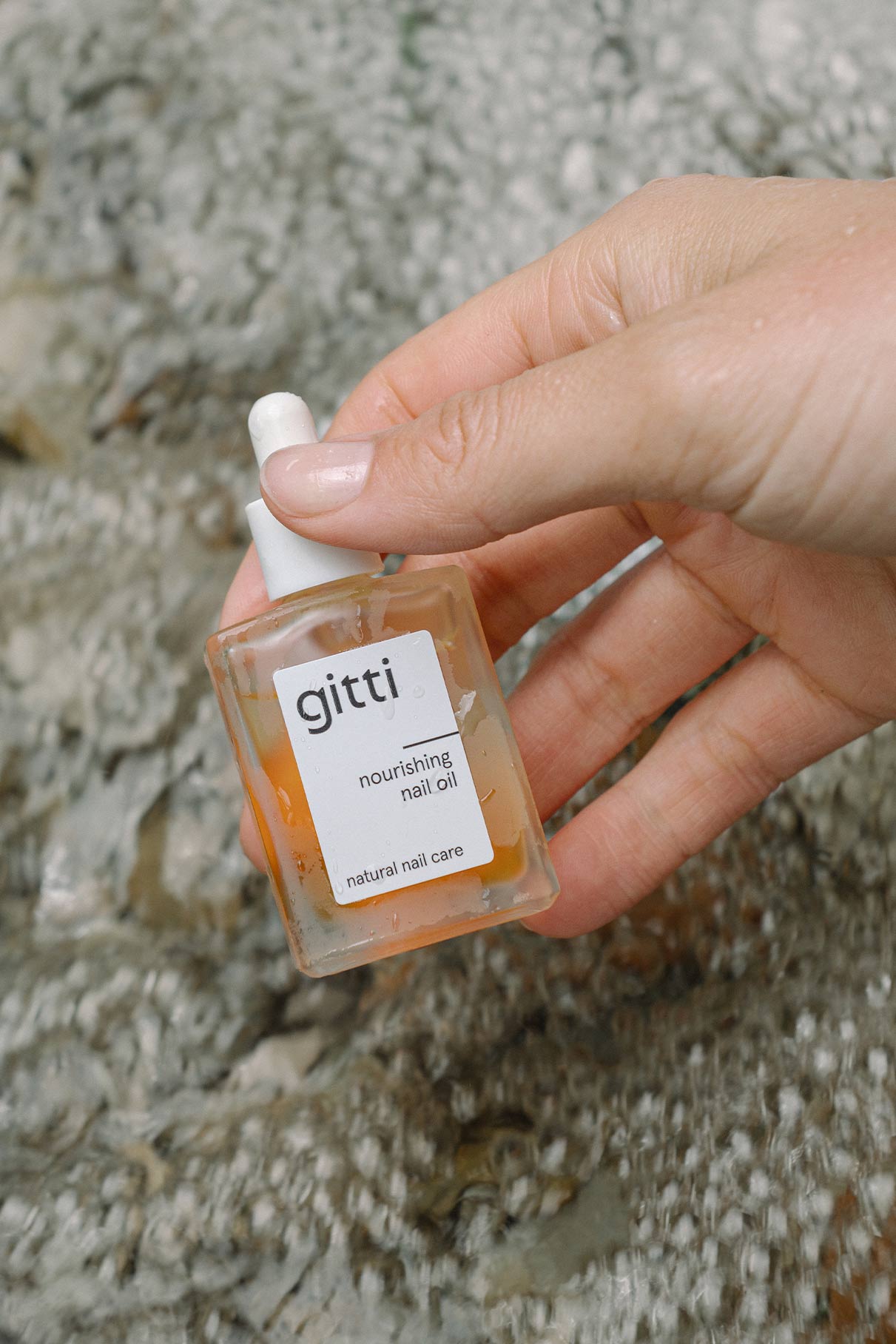 gitti-nourishing-nail-oil-pflegendes-nagel-l image 4