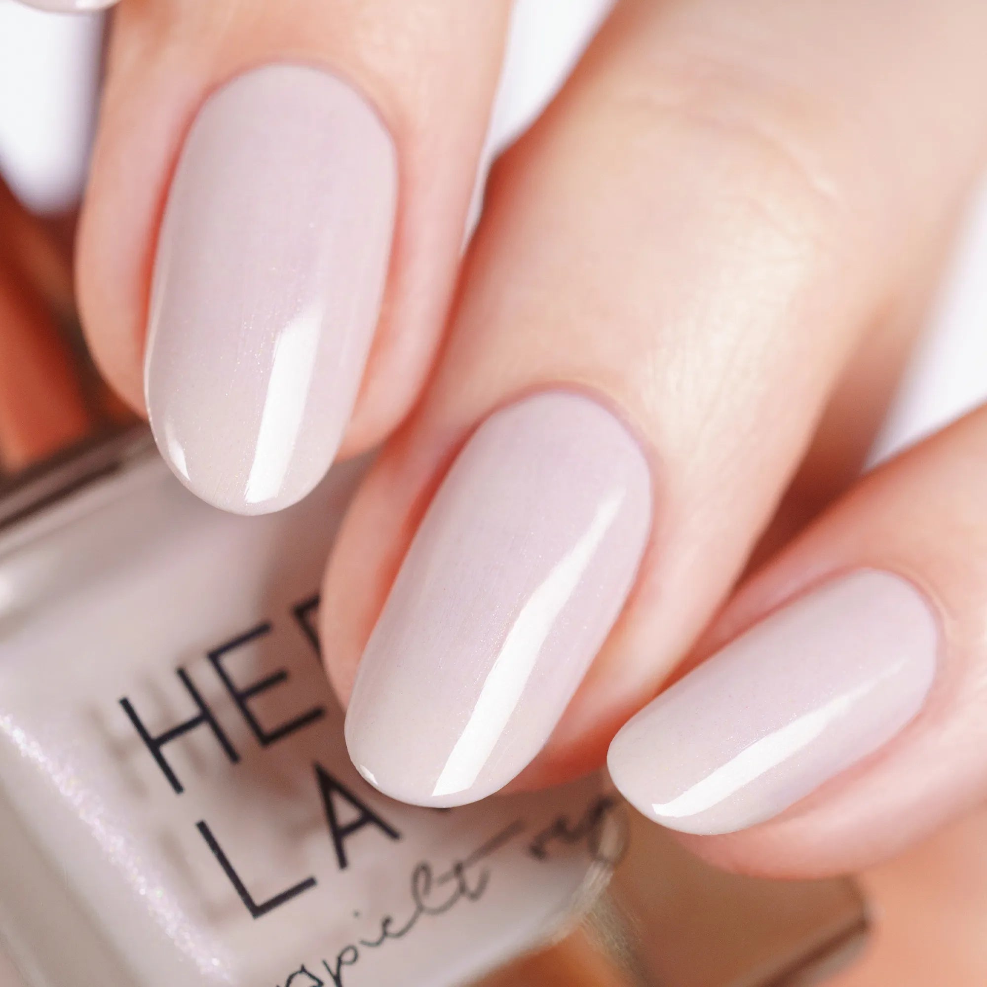 herzlack-earl-greige-tee-bei-lady-windsor-veganer-nude-nagellack-11-ml image 3