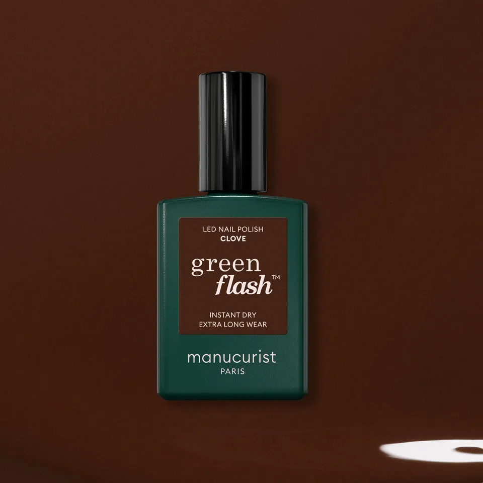 manucurist-green-flash-clove-semi-permanenter-nagellack-schokobraun image 1