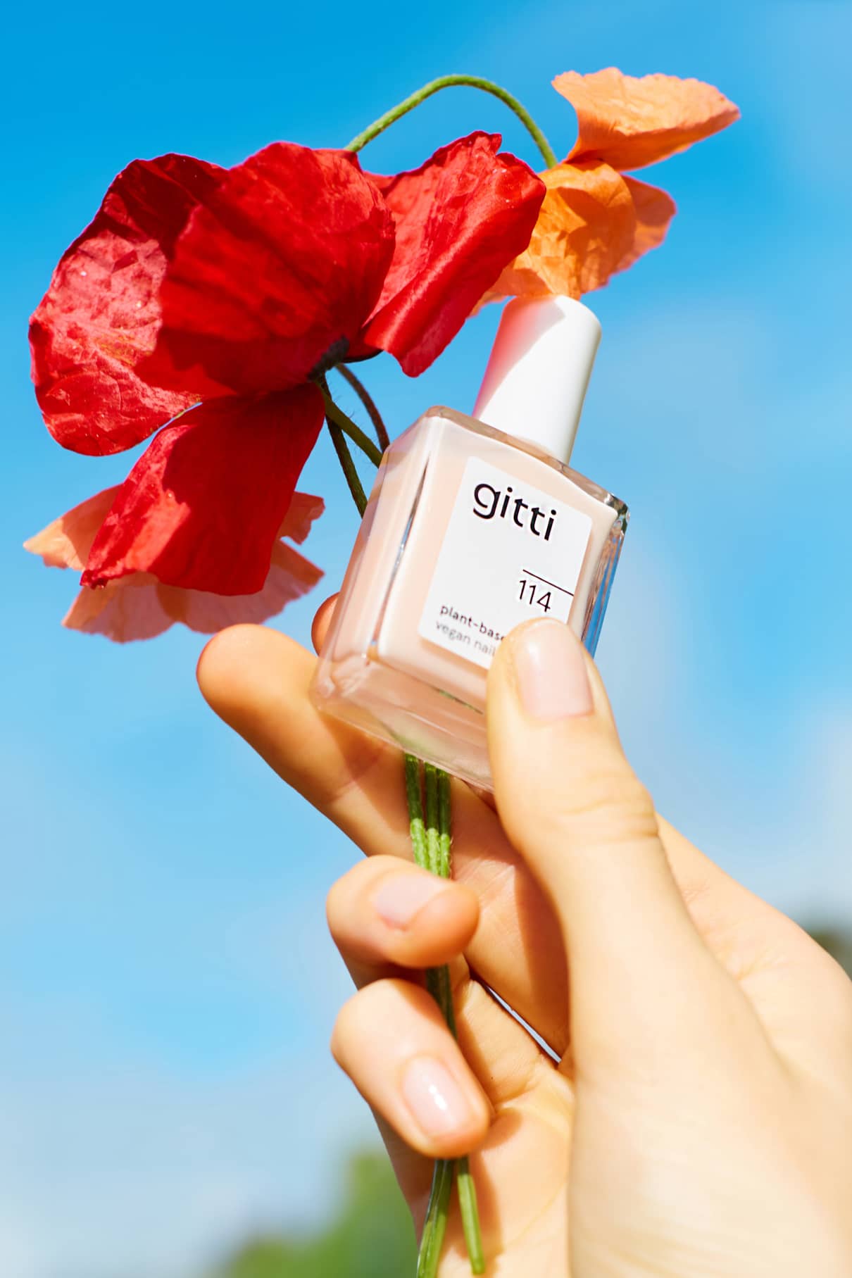 gitti-no-114-plant-based-nagellack-blassrosa-semi-transparent-gl-nzend image 7