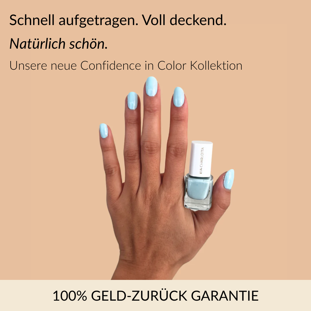kia-charlotta-peaceful-veganer-nagellack-muschelblau image 2