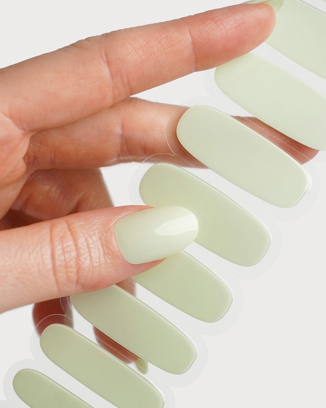 doonails-pistachio-uv-gel-strips-k-hles-zartgr-n image 5
